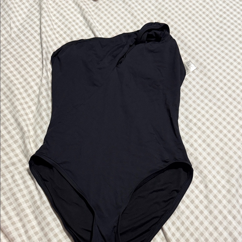 Carmen Marc Valvo Black One Piece Swimsuit